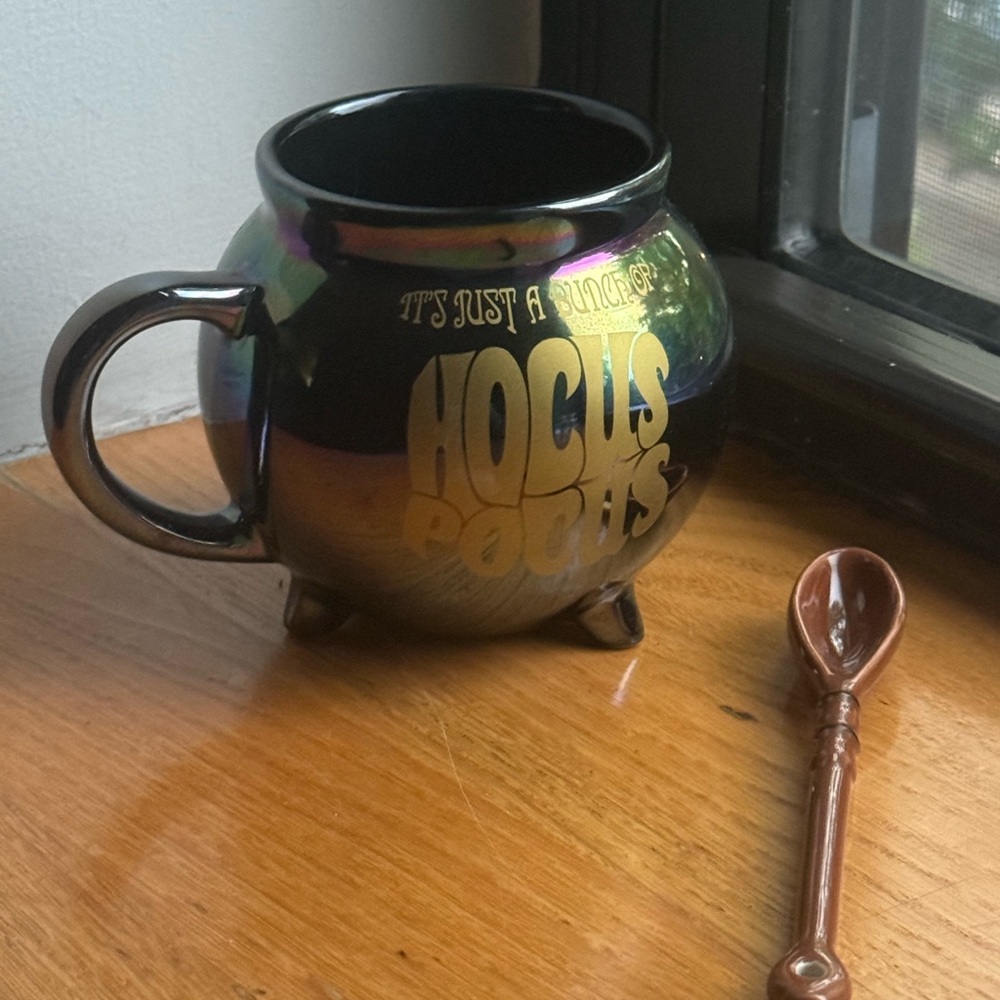 Hocus Pocus Disney mug